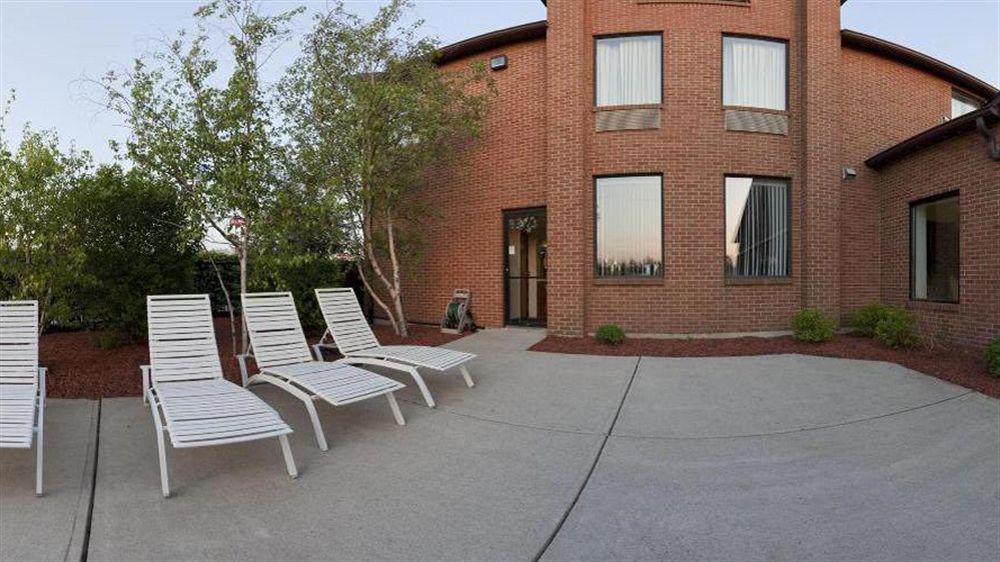 Quality Inn I-75 West Chester-North Cincinnati Exterior photo