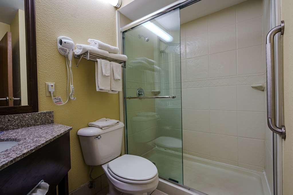 Quality Inn I-75 West Chester-North Cincinnati Room photo